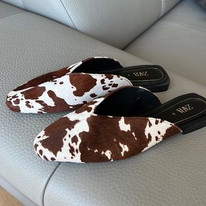 Cow hide leather flats